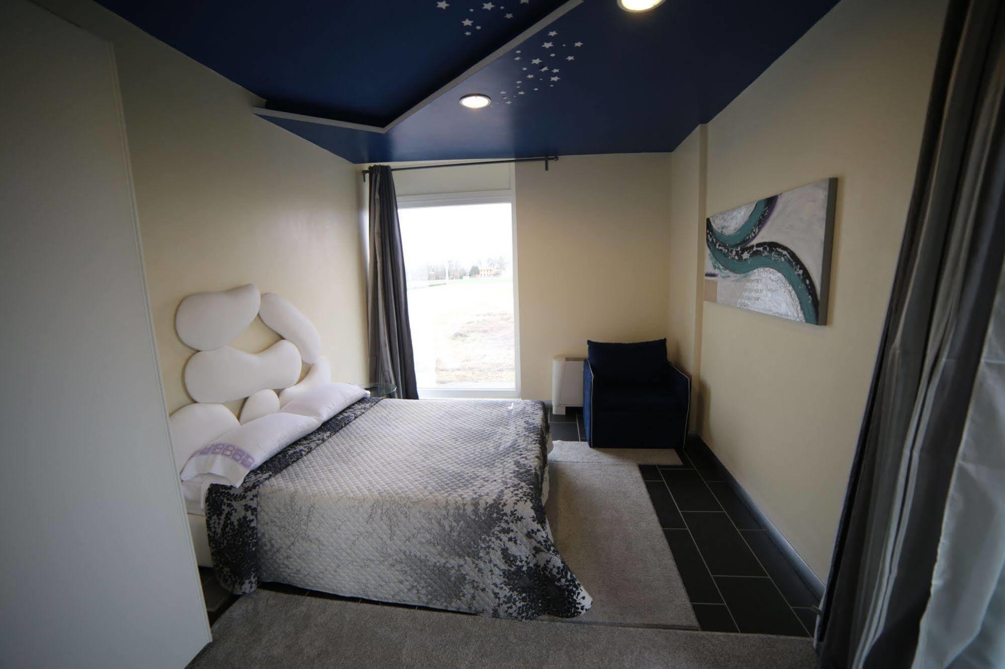 Bnb Notte Stellata Savigliano Exterior photo